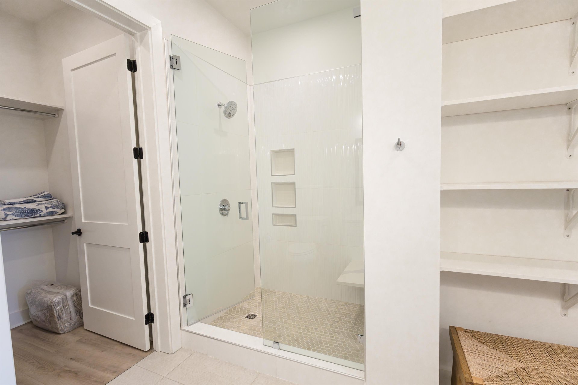 Master Bathroom 1 Part 3