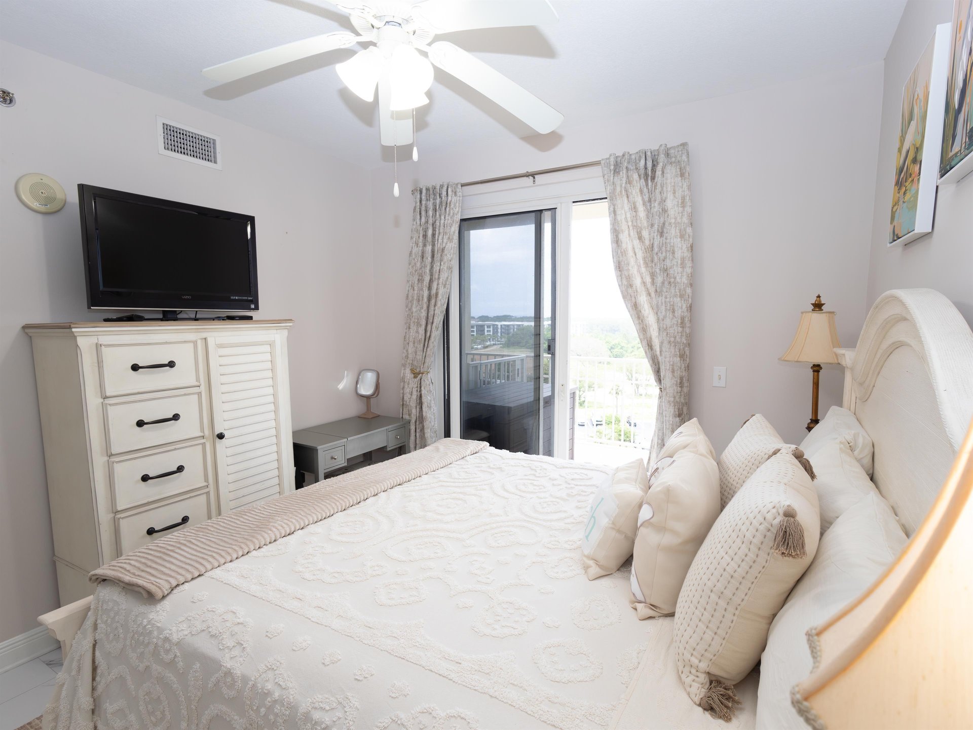 Guest Bedroom 1