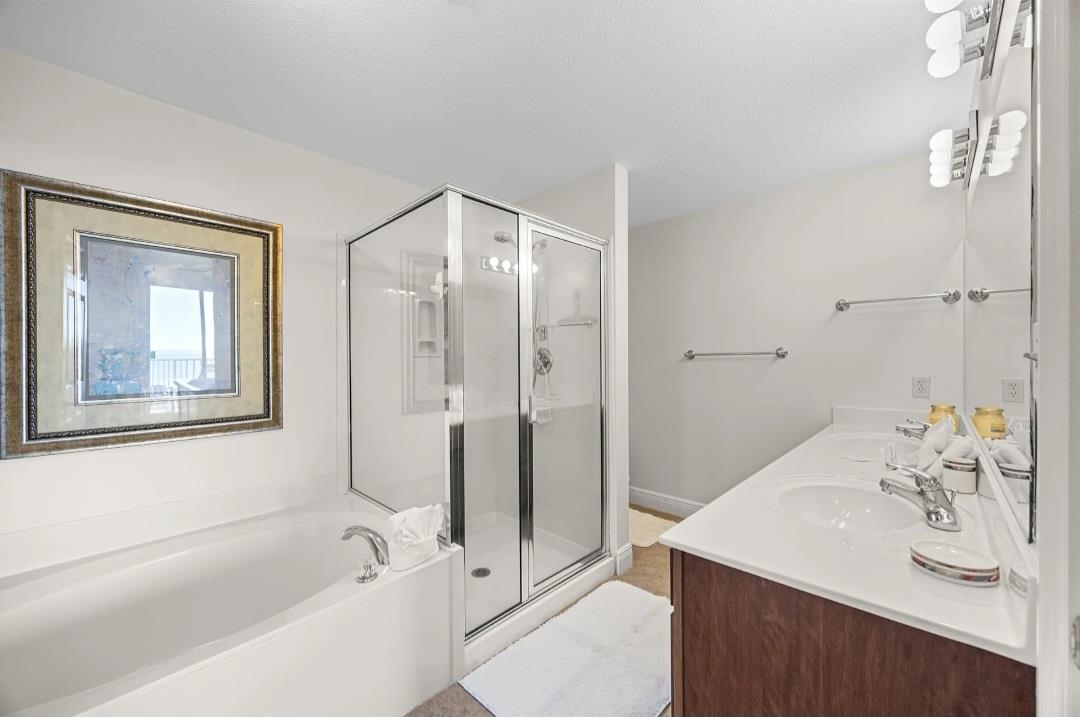 Master Bathroom 1 Part 1