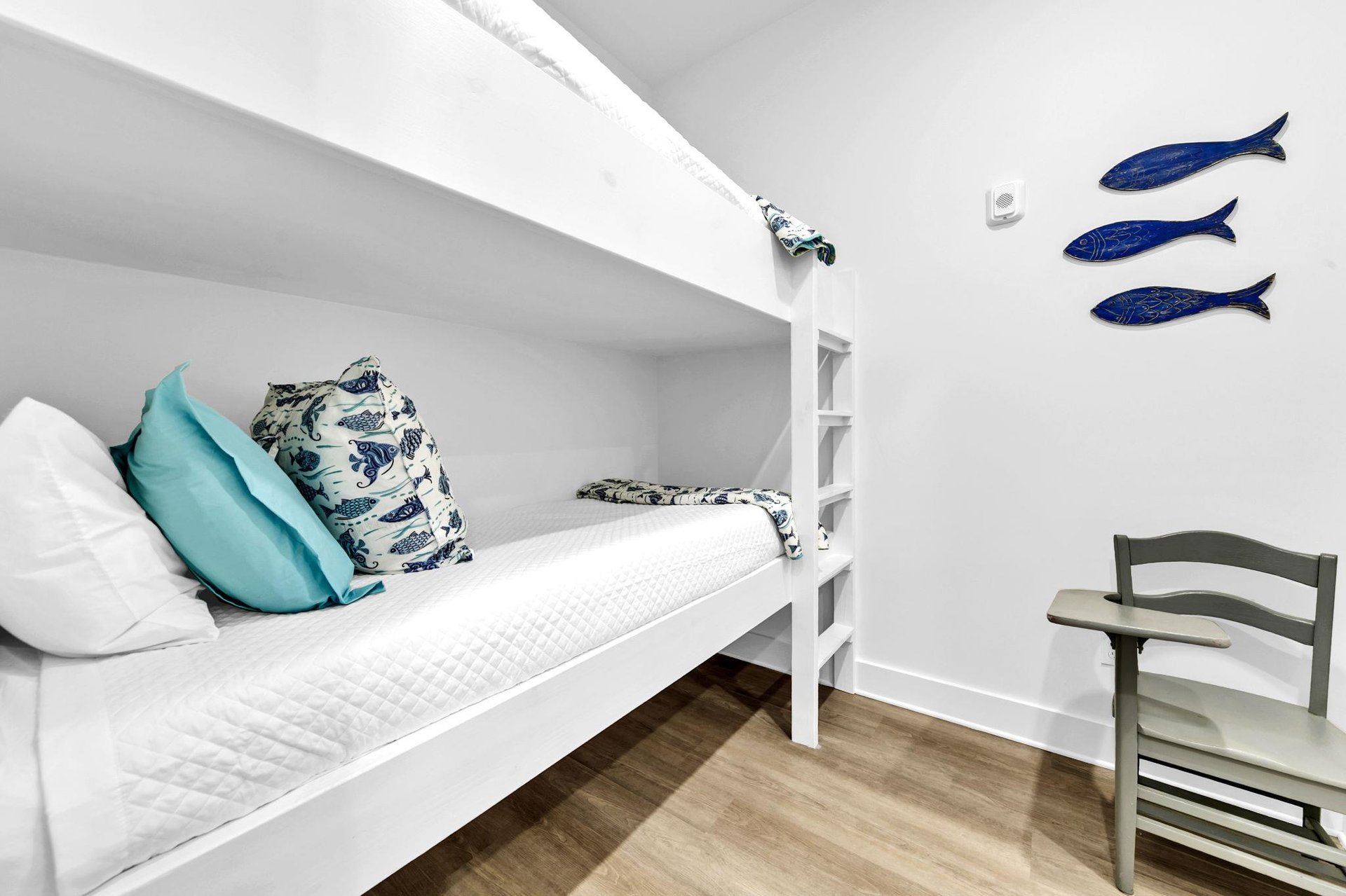 Hallway Bunks 1 Part 1