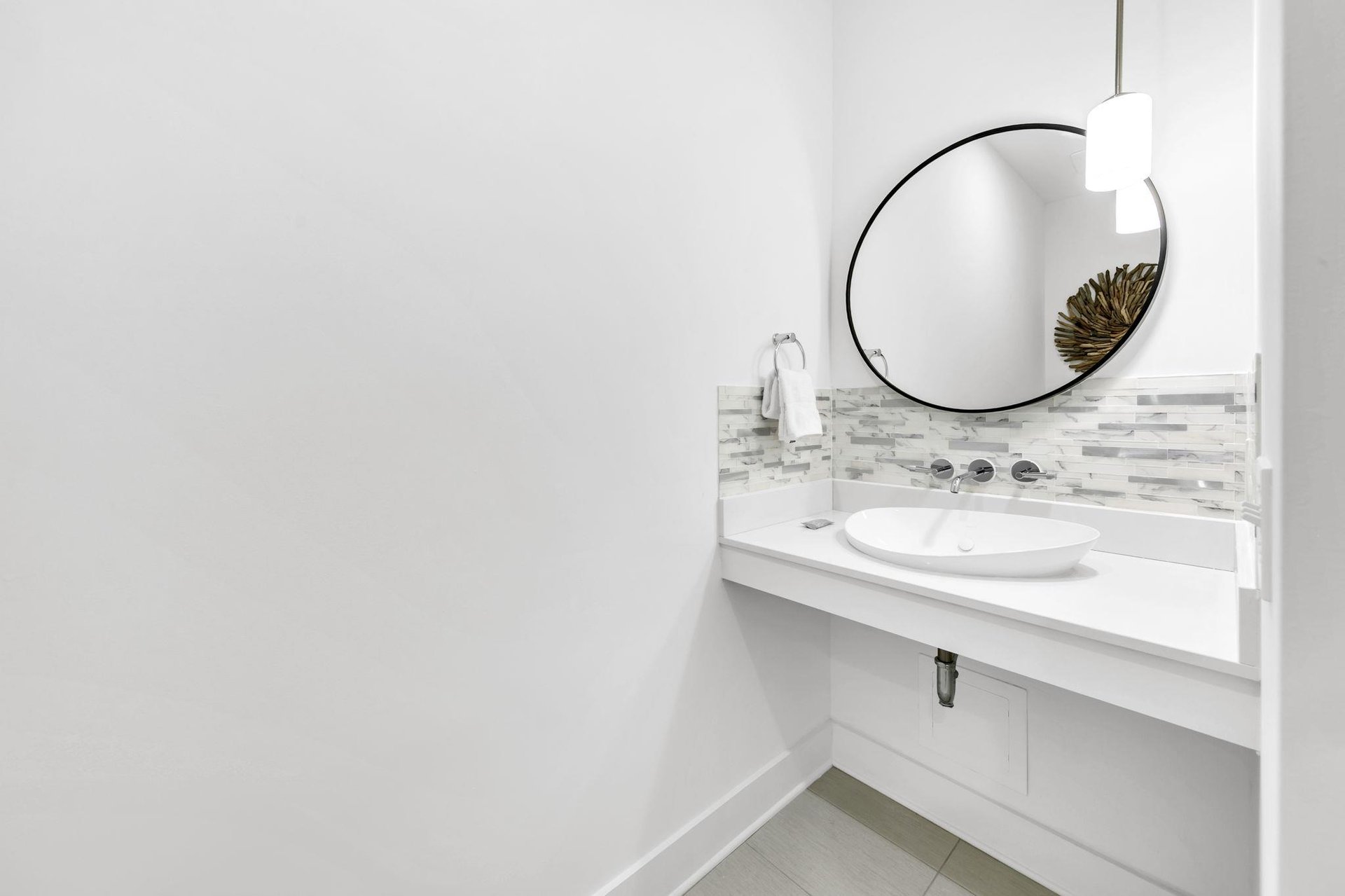 Hallway Half Bath 1 Part 1