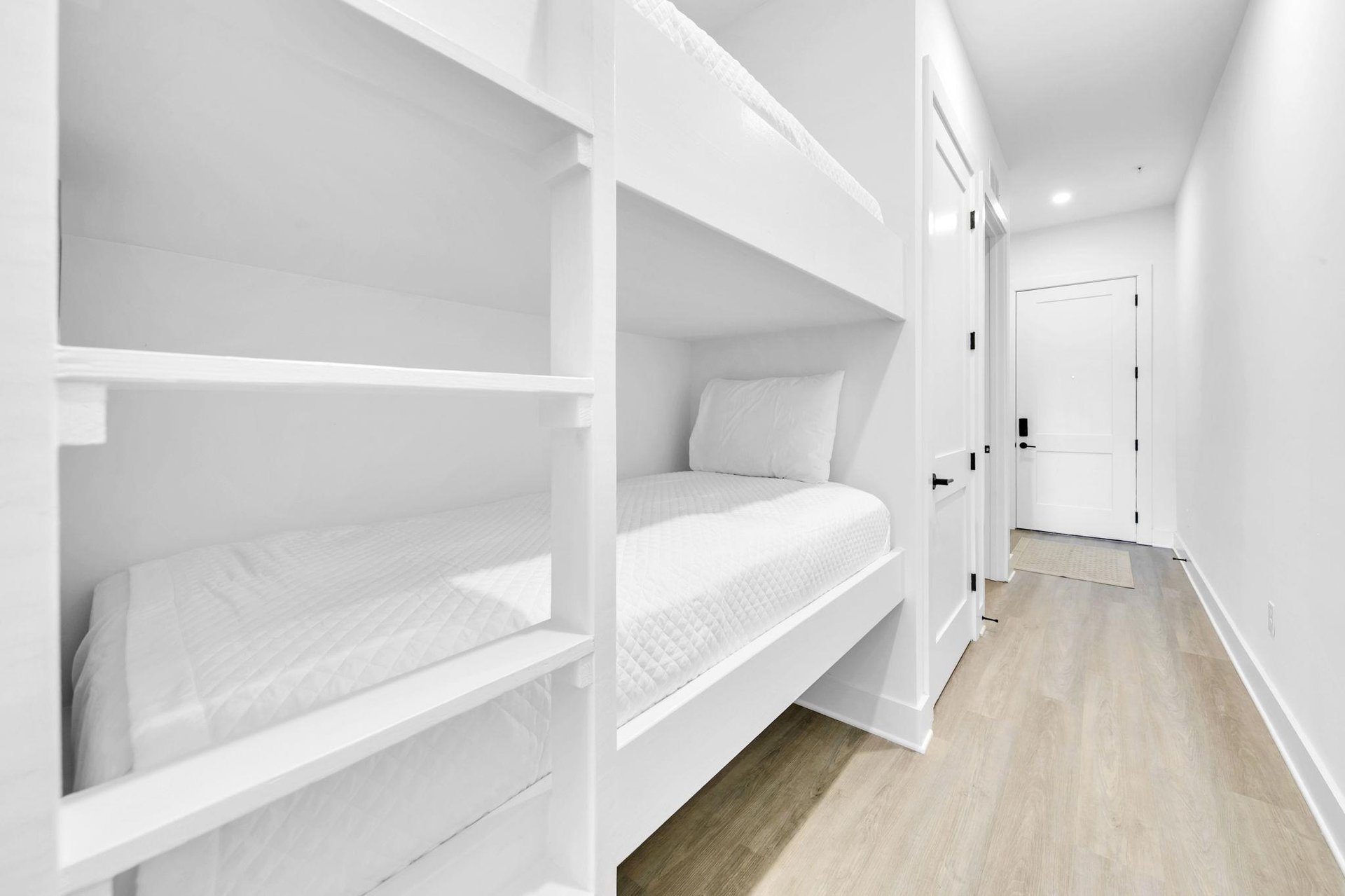 Hallway Bunks 1 Part 1