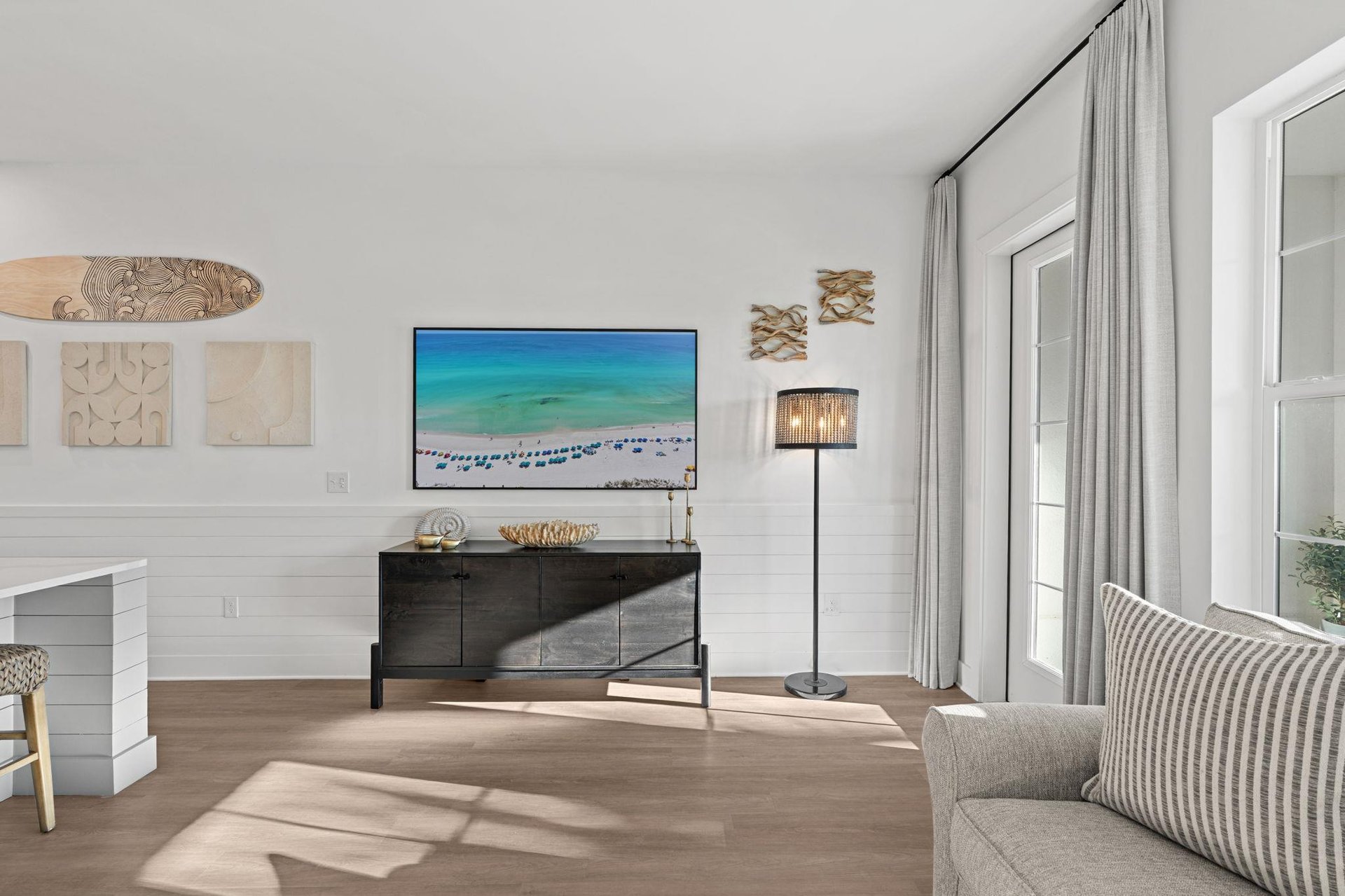 Living Room 1 Part 3