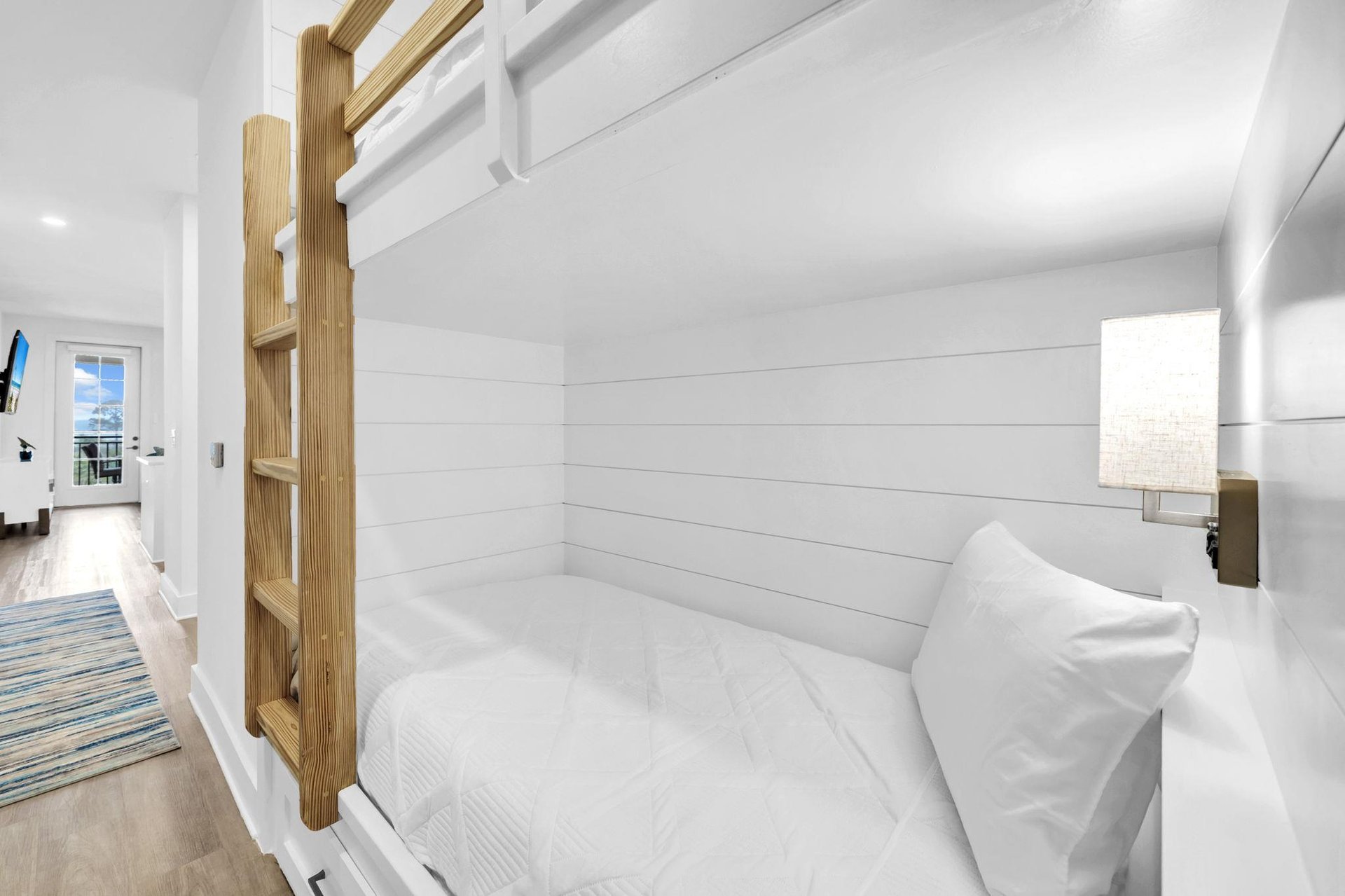 Hallway Bunks 1 Part 1