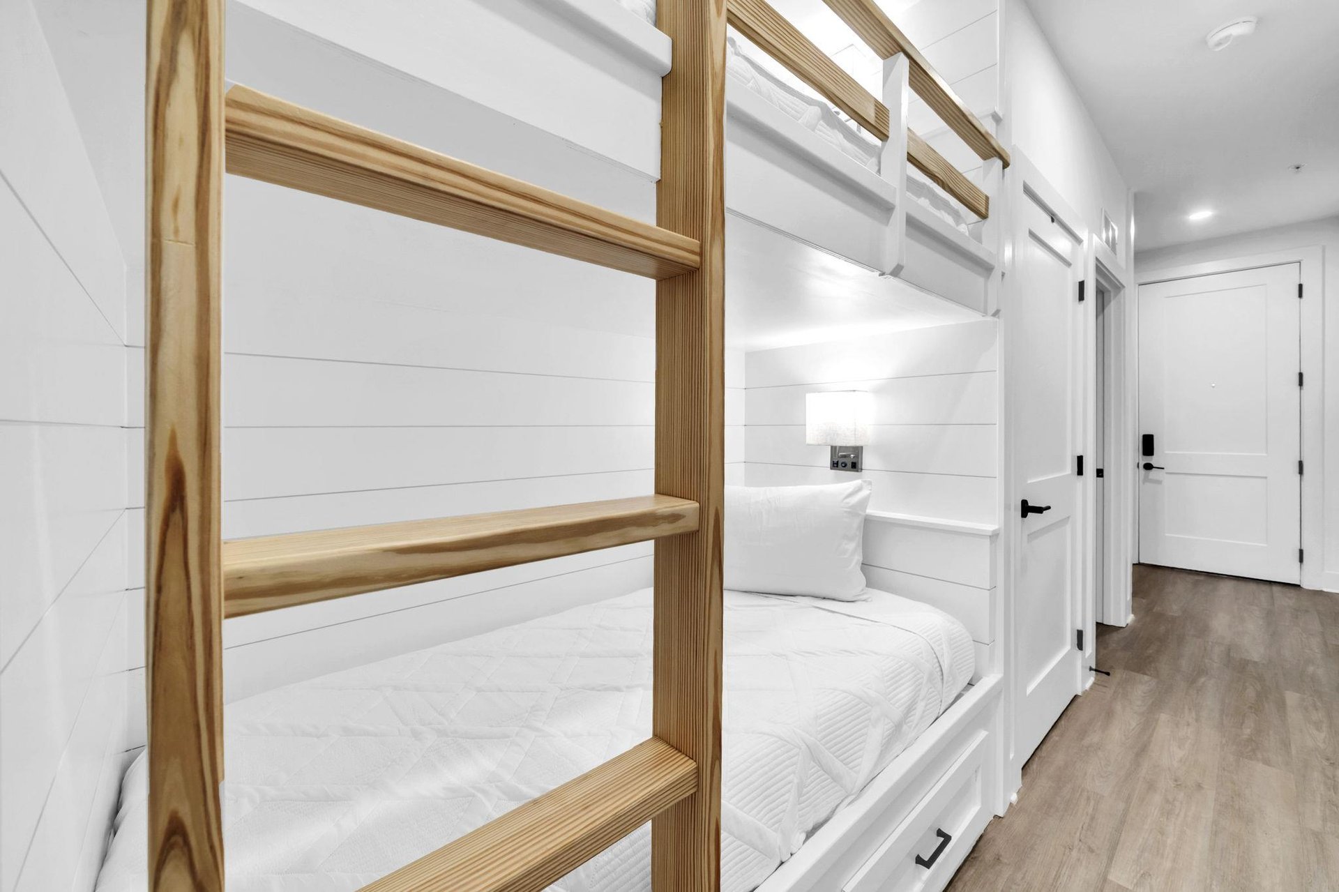 Hallway Bunks 1 Part 2