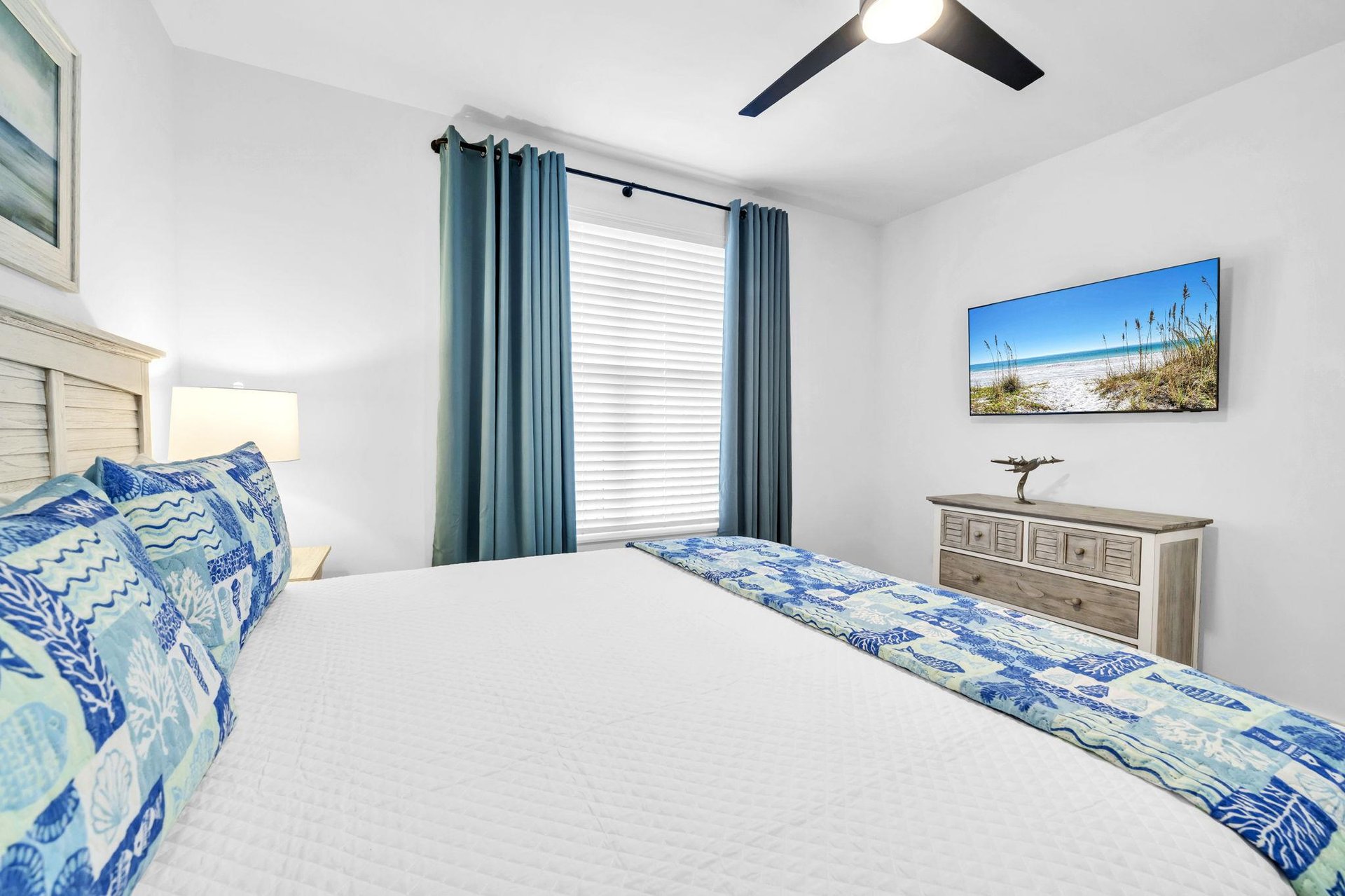 Guest Bedroom 1 Part 2