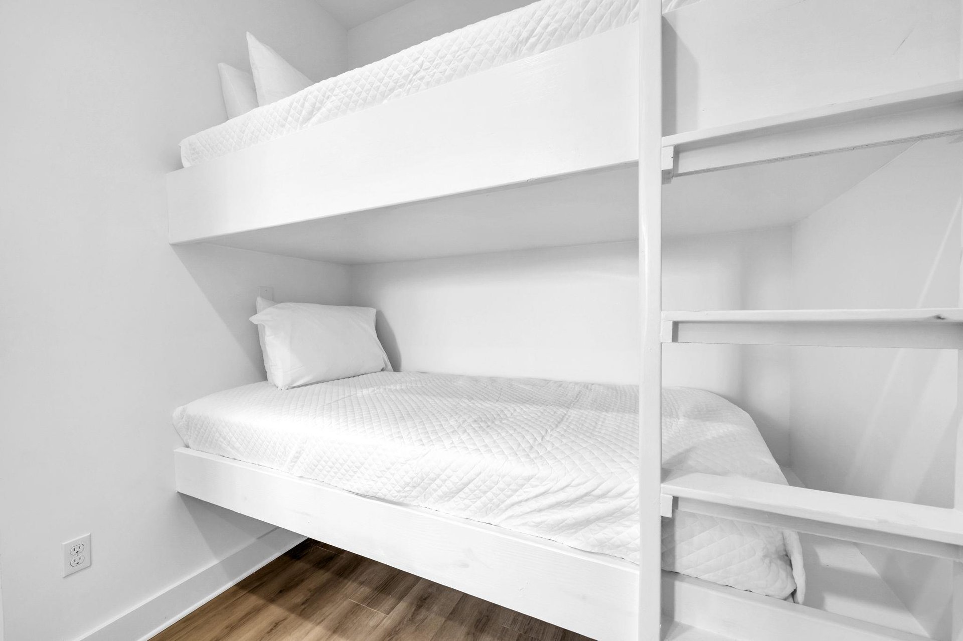 Hallway Bunk Cove 1 Part 2