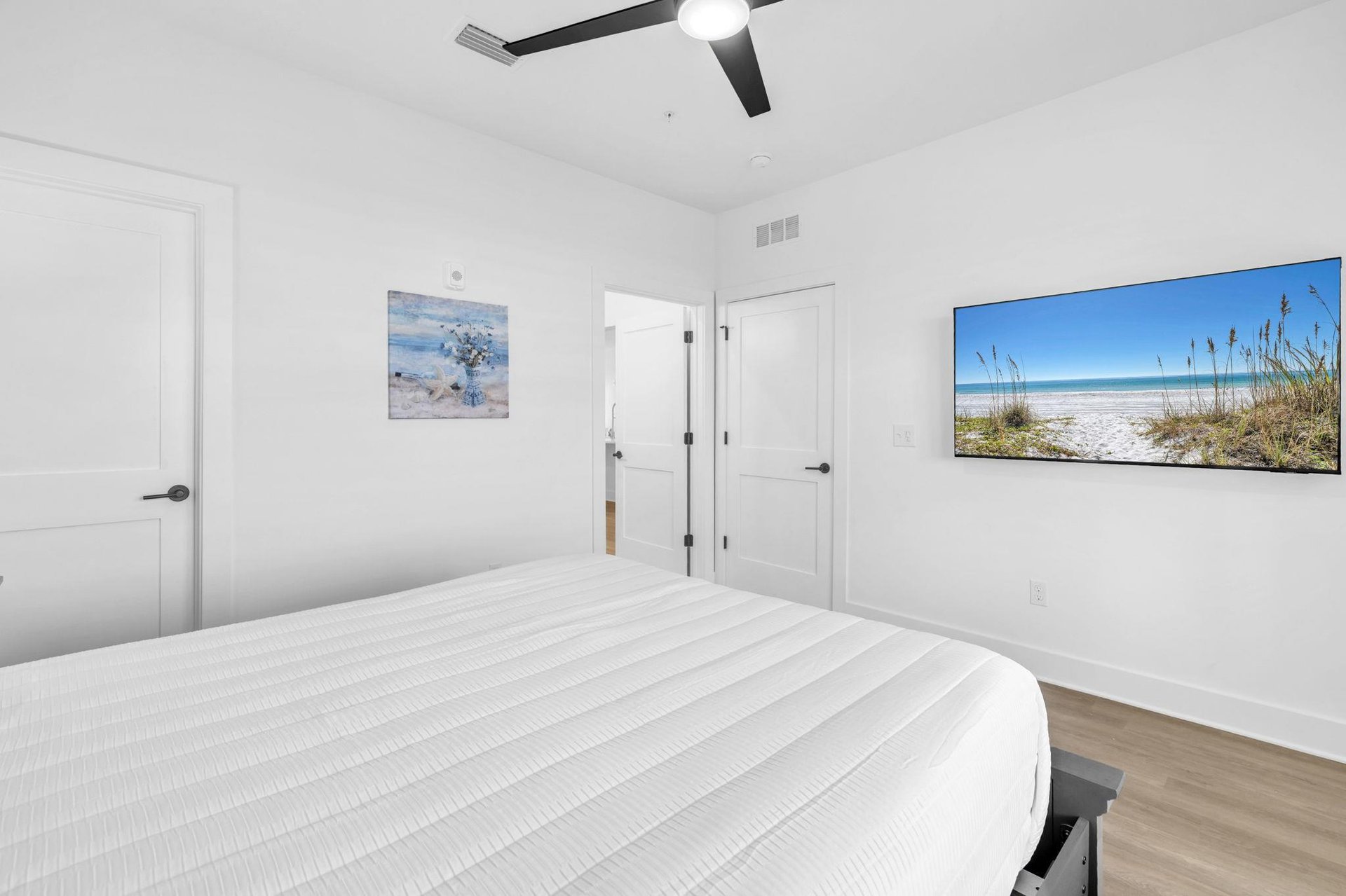 Guest Bedroom 1 Part 2