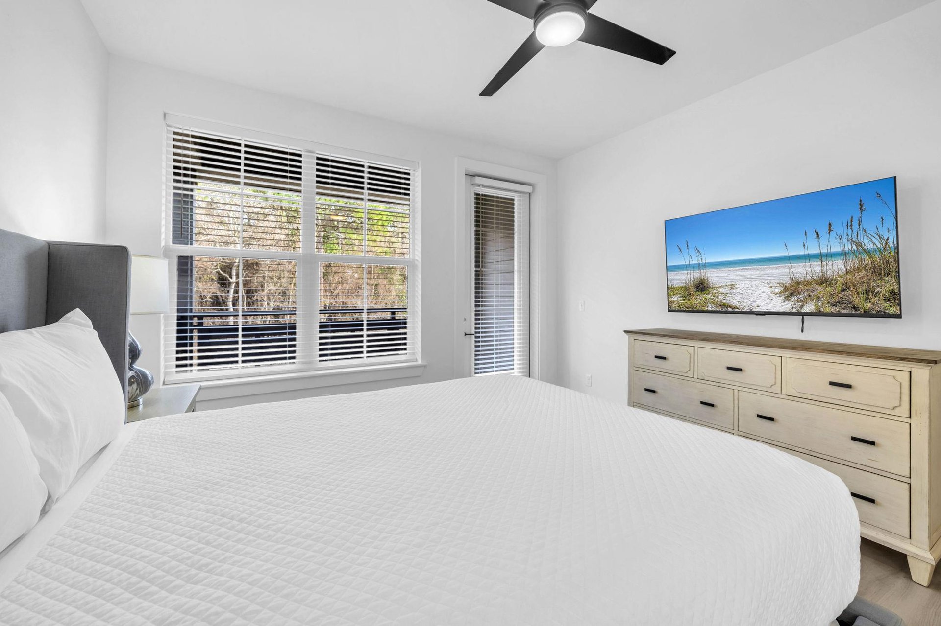 Guest Bedroom 1 Part 2