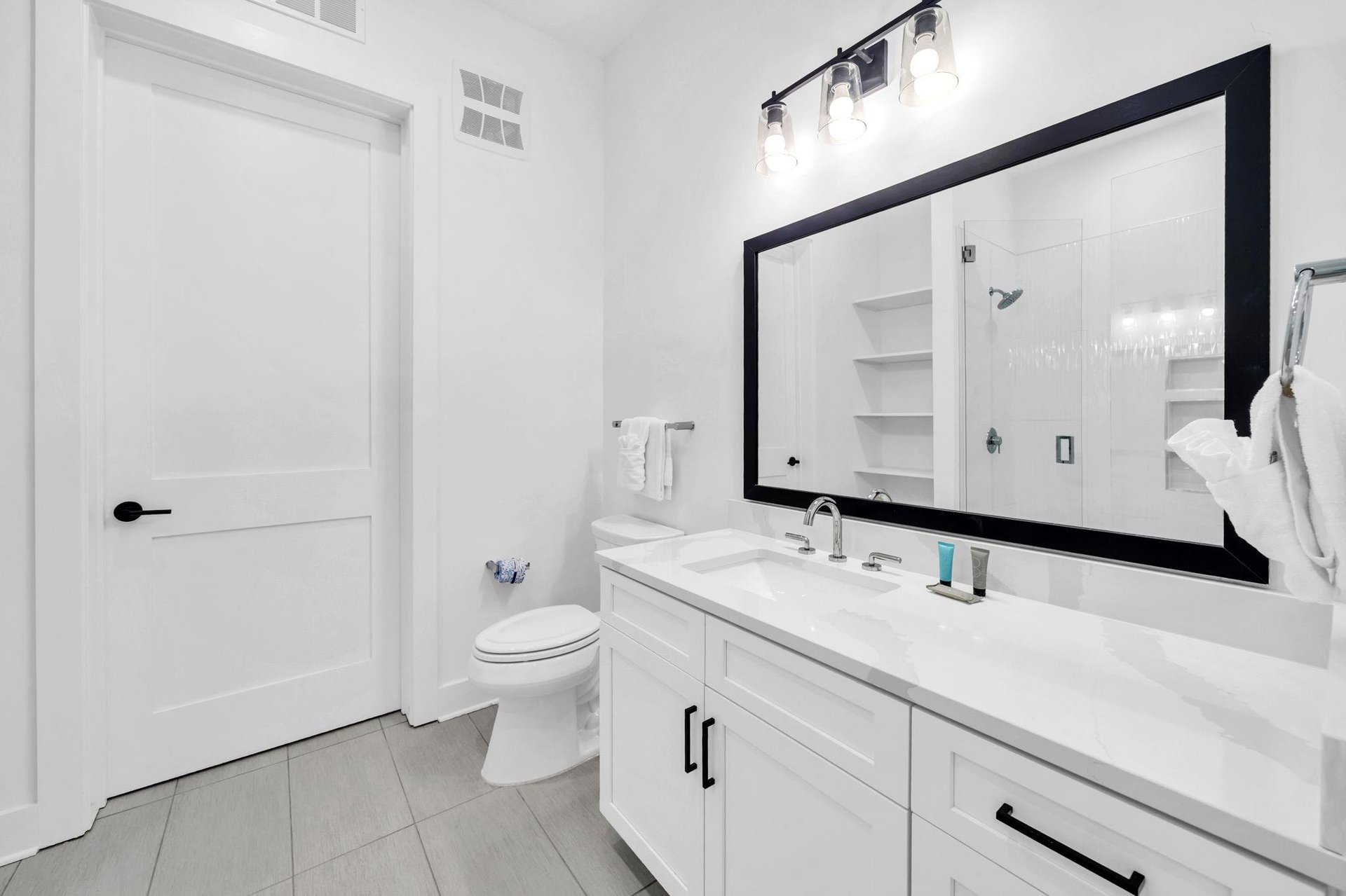 Master Bathroom 1 Part 1