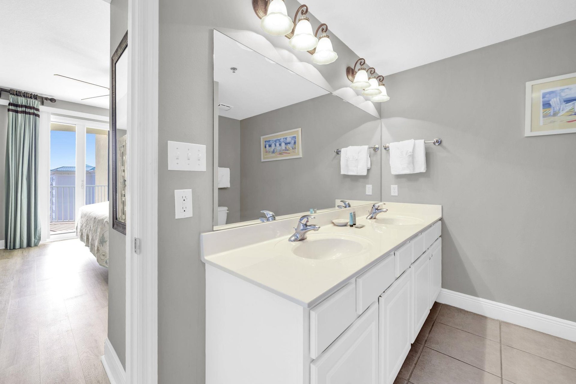 Master Bathroom 1 Part 1