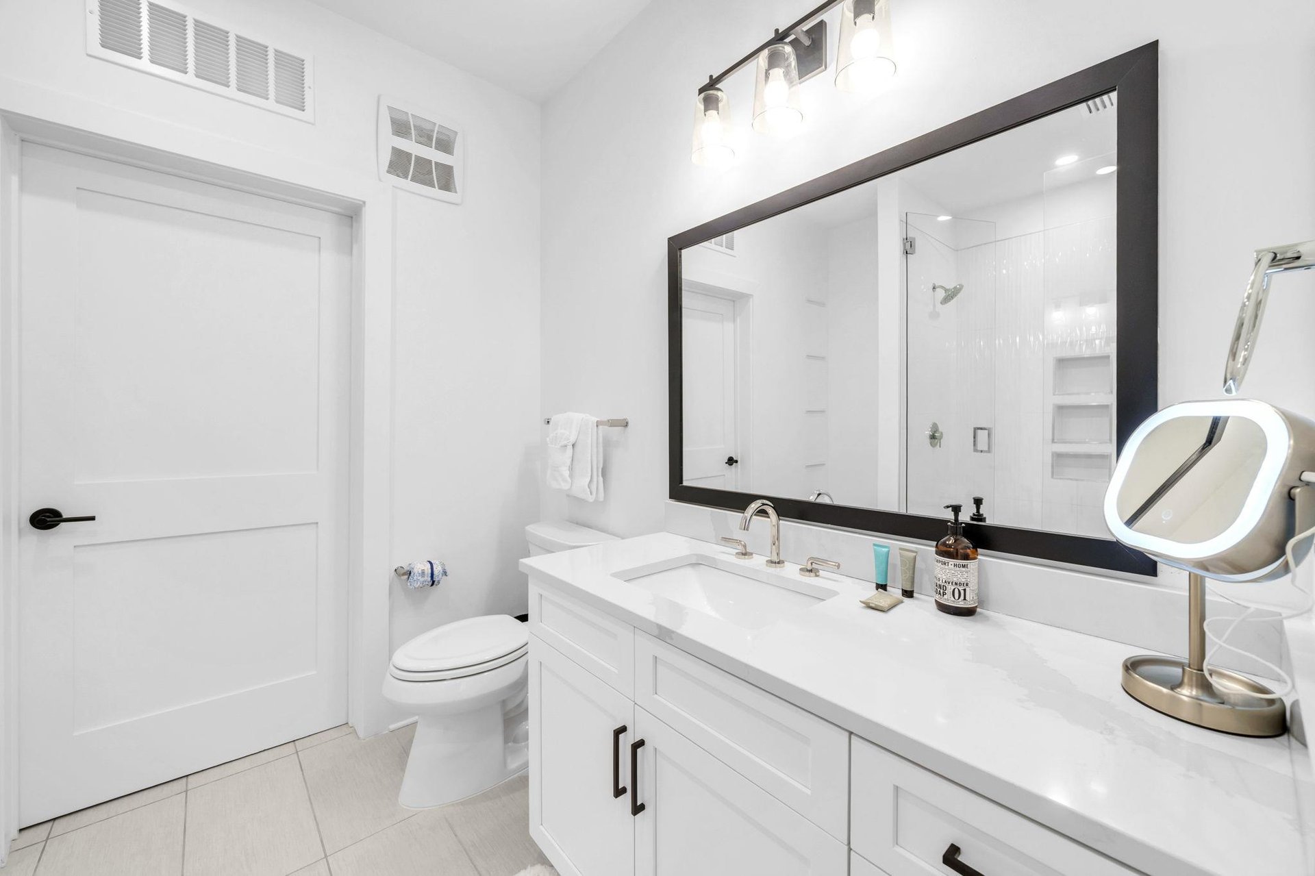 Master Bathroom 1 Part 1