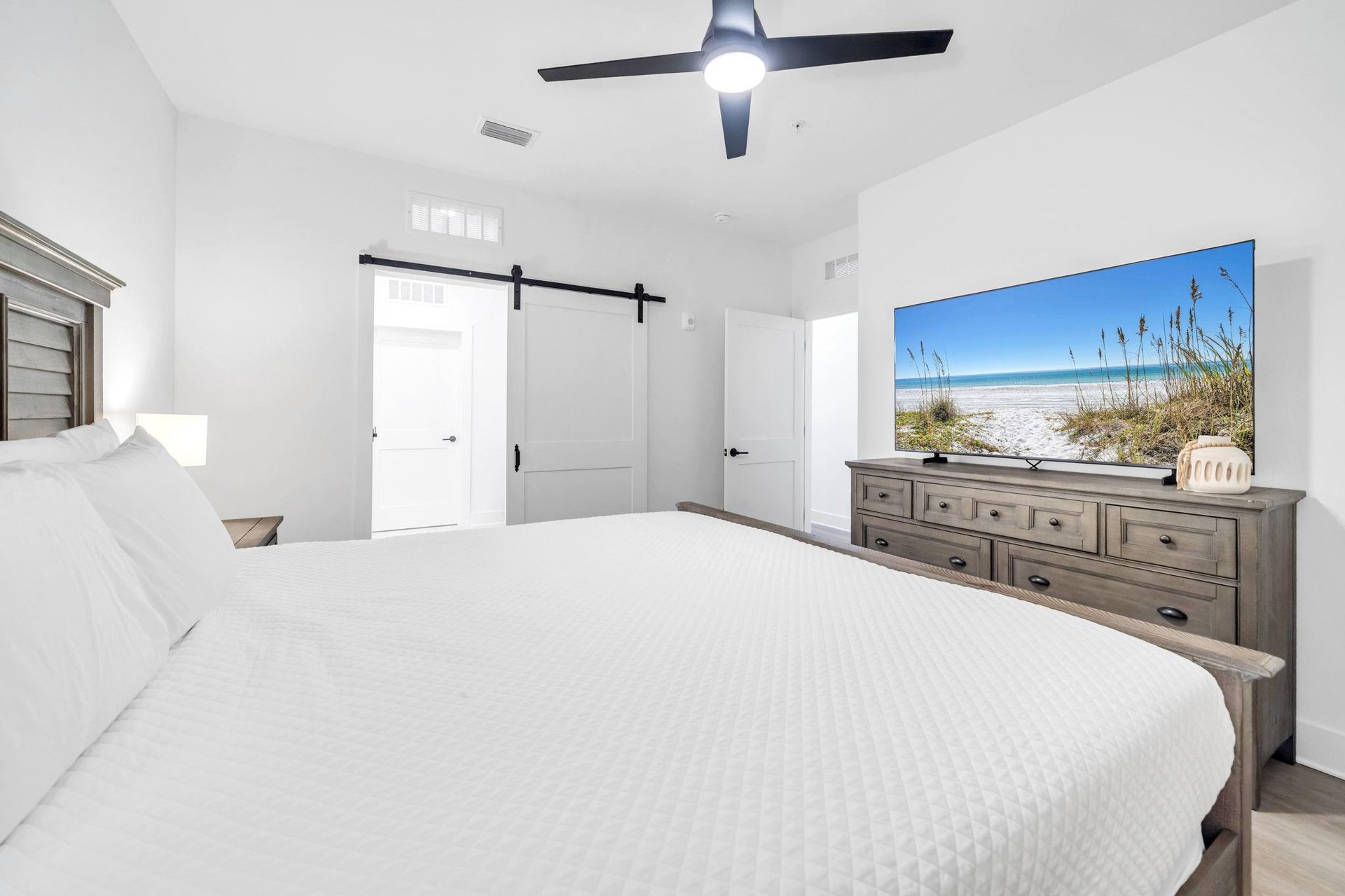 Master Bedroom 1 Part 2