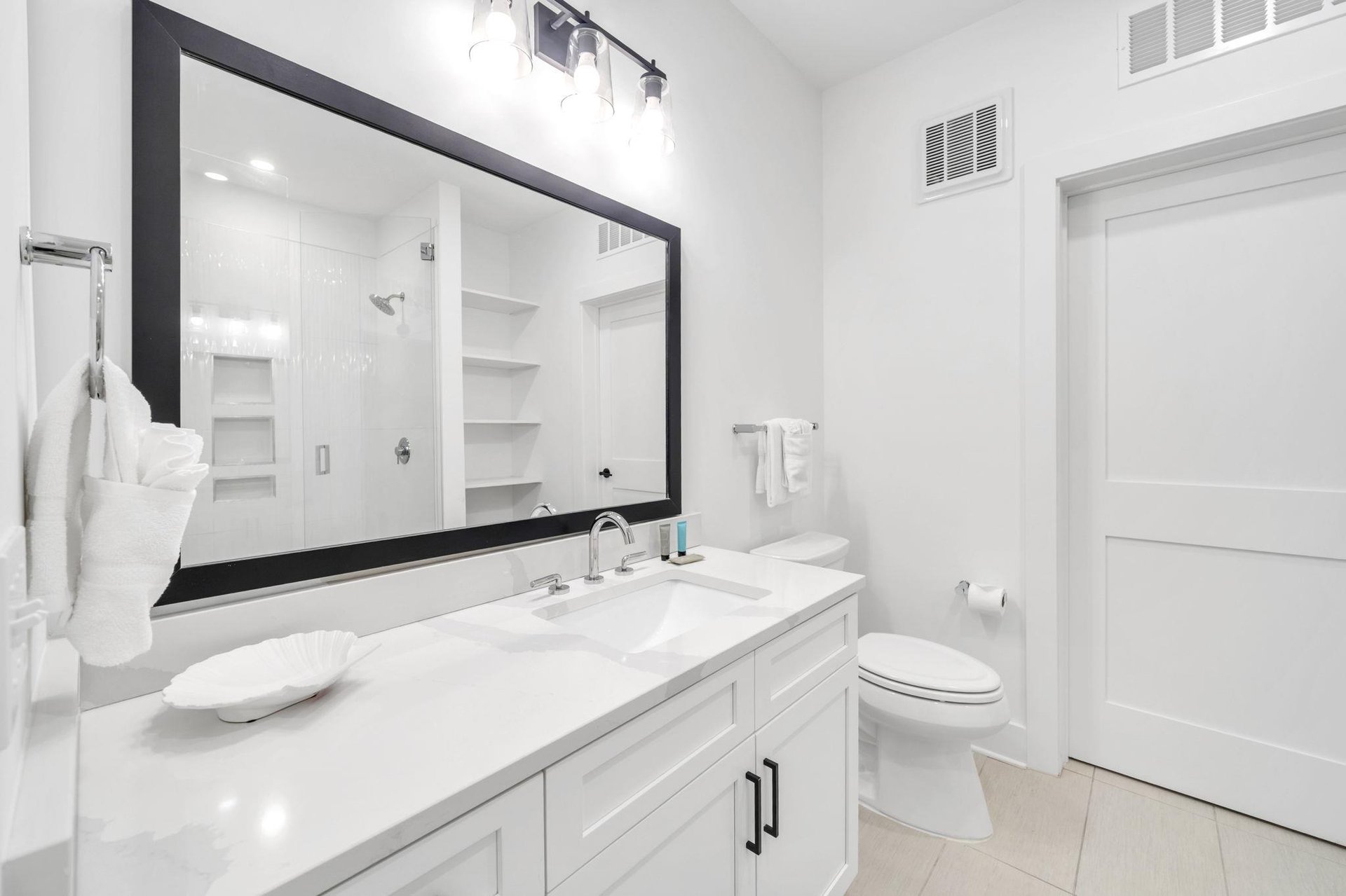 Master Bathroom 1 Part 1