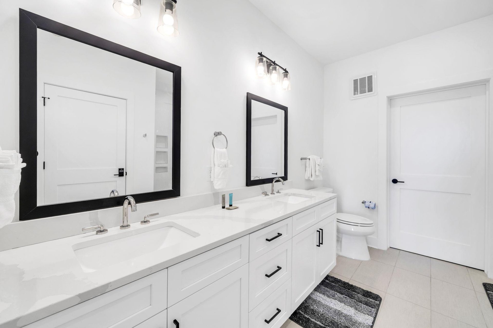 Master Bathroom 1 Part 1