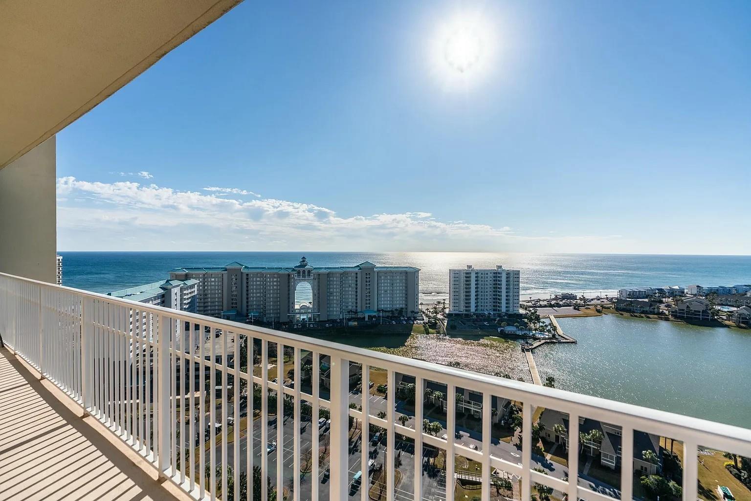 Balcony2