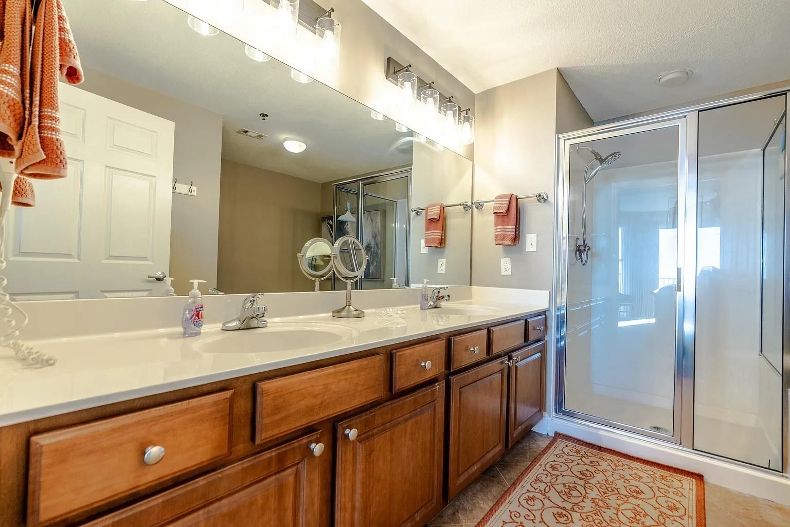 Master Bath2