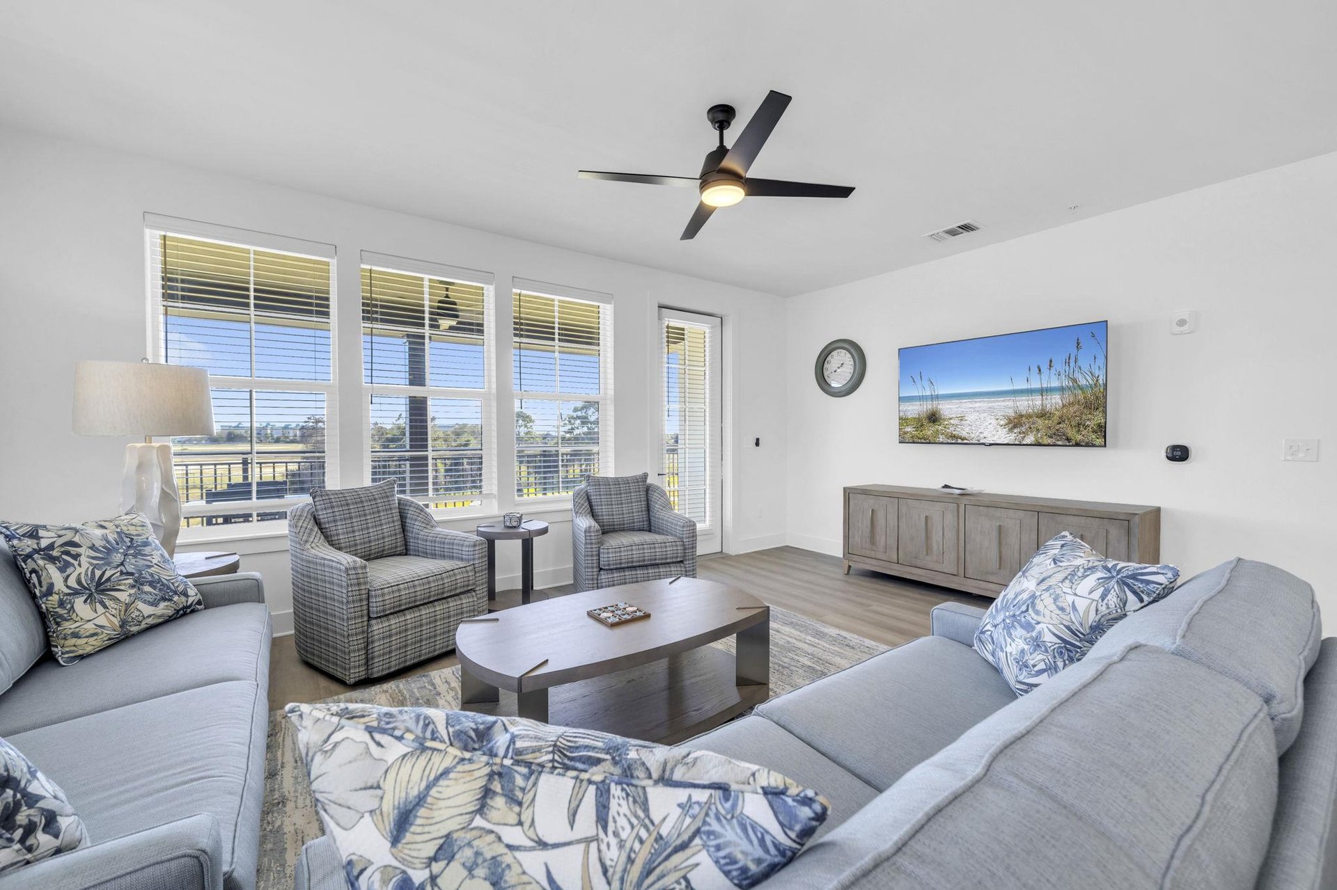 Living Room 1 Part 2