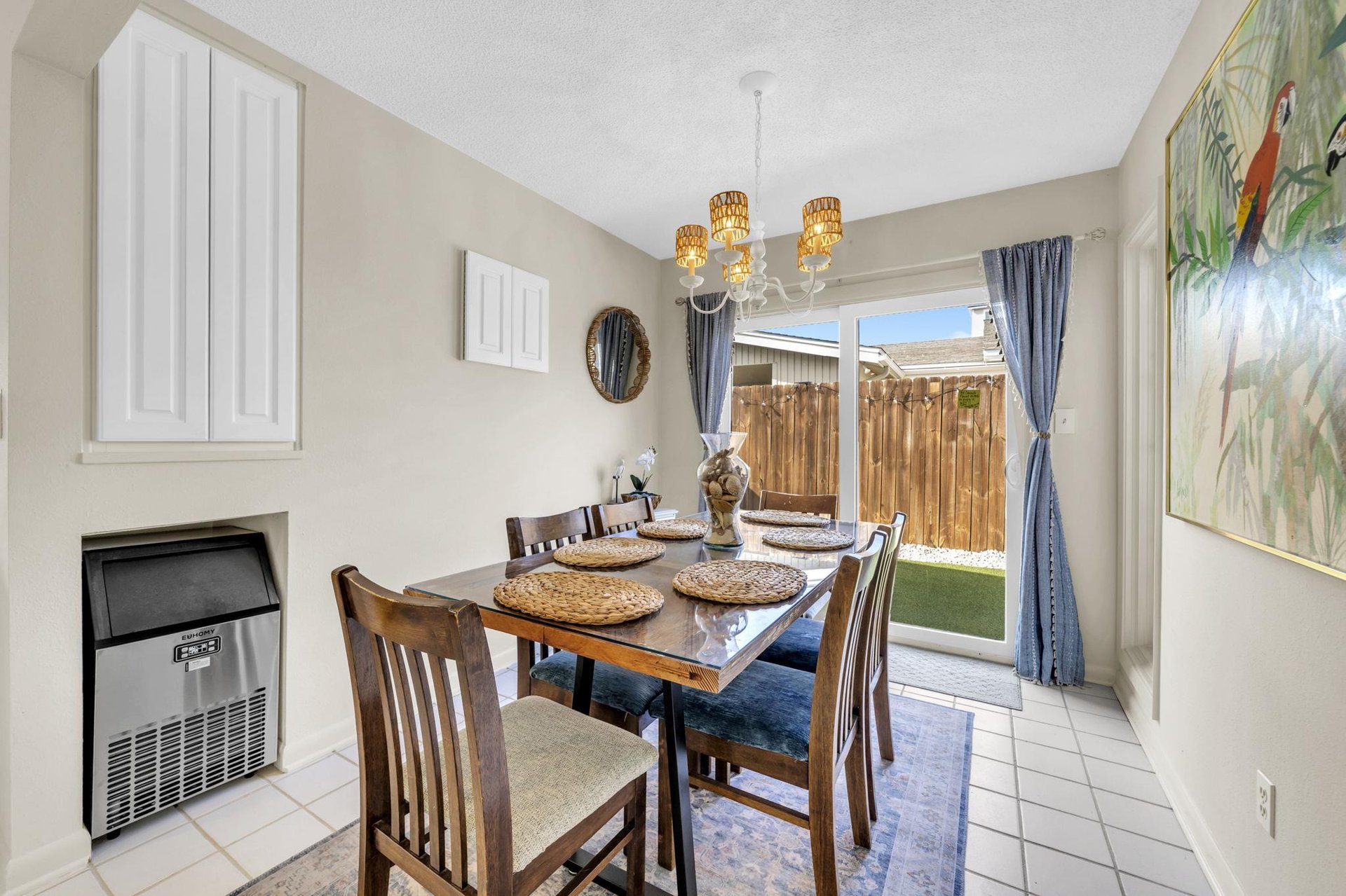 Dining Room 1 Part 1