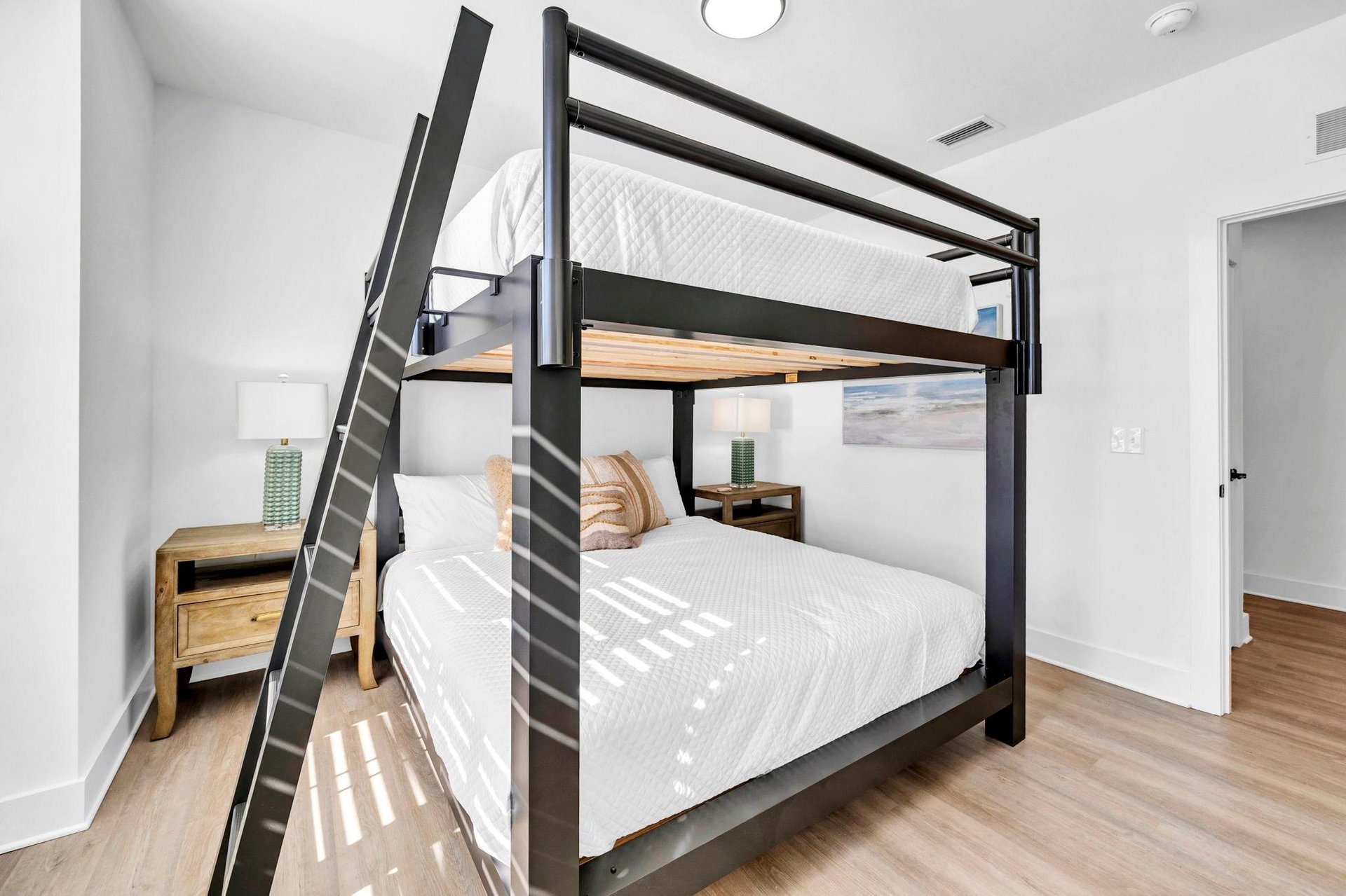 Guest Bedroom 2 Part 1