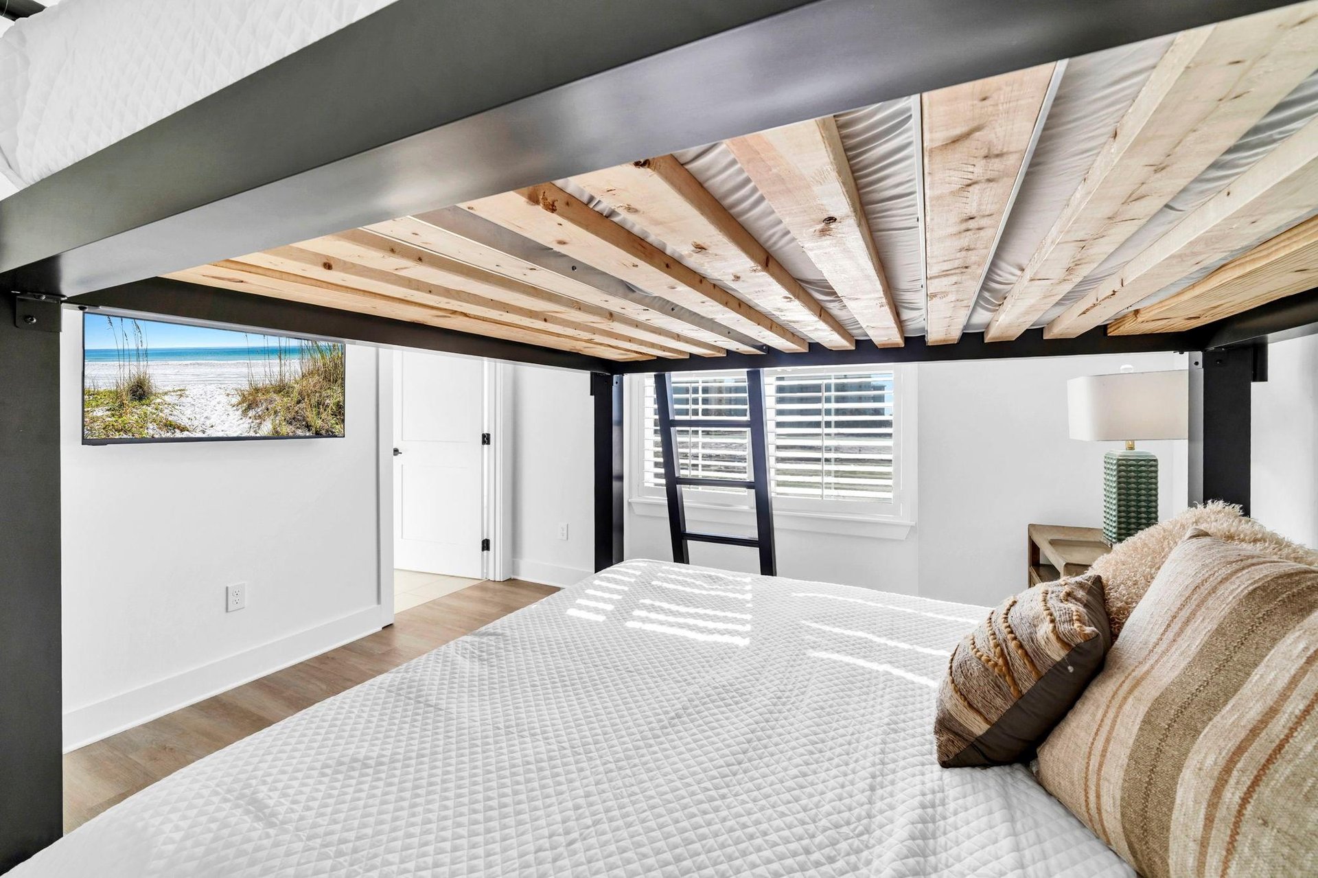 Guest Bedroom 2 Part 2