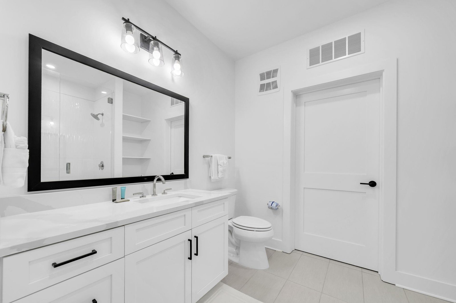 Master Bathroom 1 Part 1