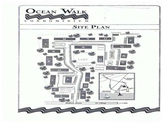 Community map showing pools, tennis courts, lake, clubhouse, and unit location.