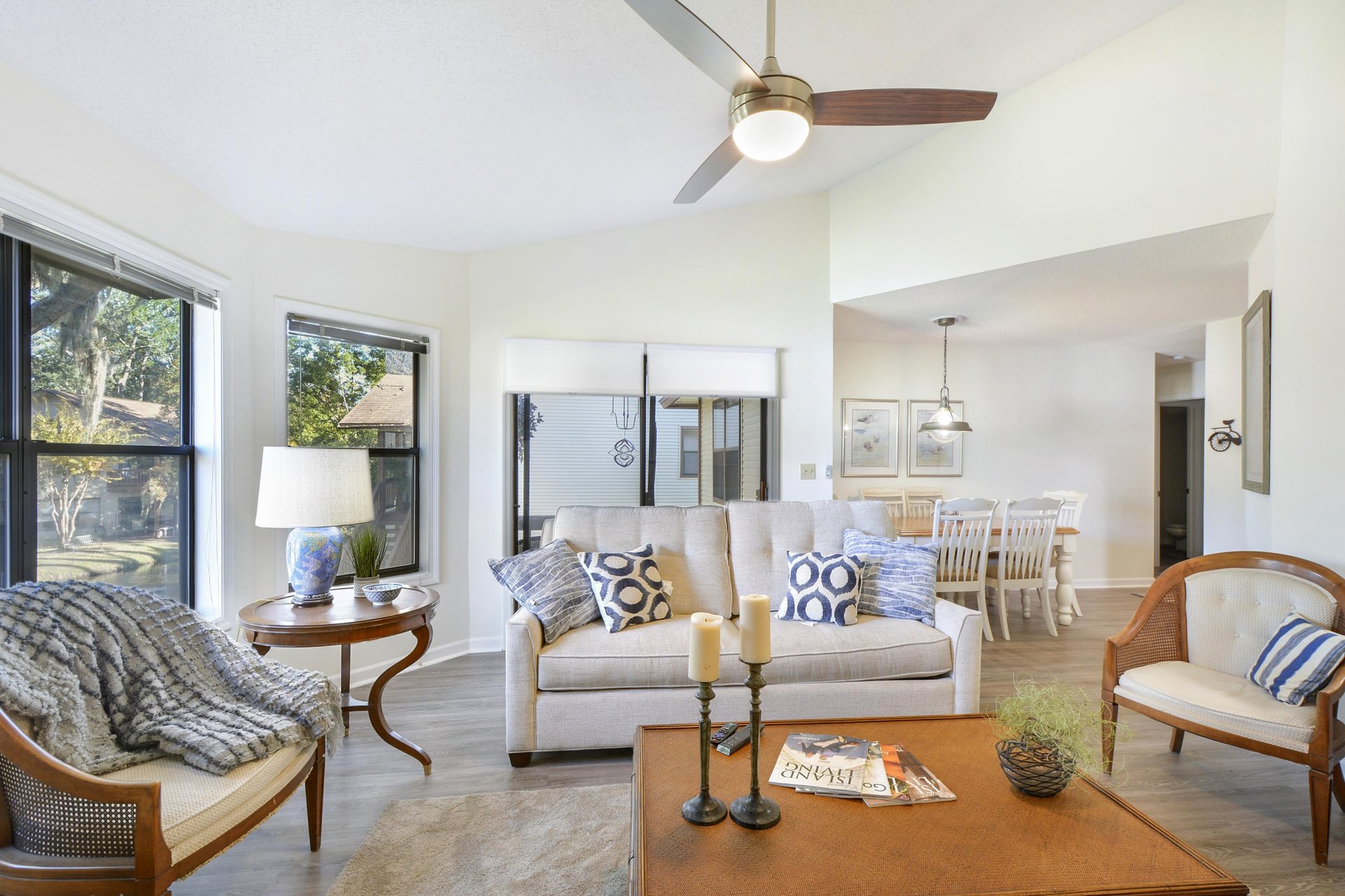 Open Living and Dining – Harbour Oaks 316, St. Simons