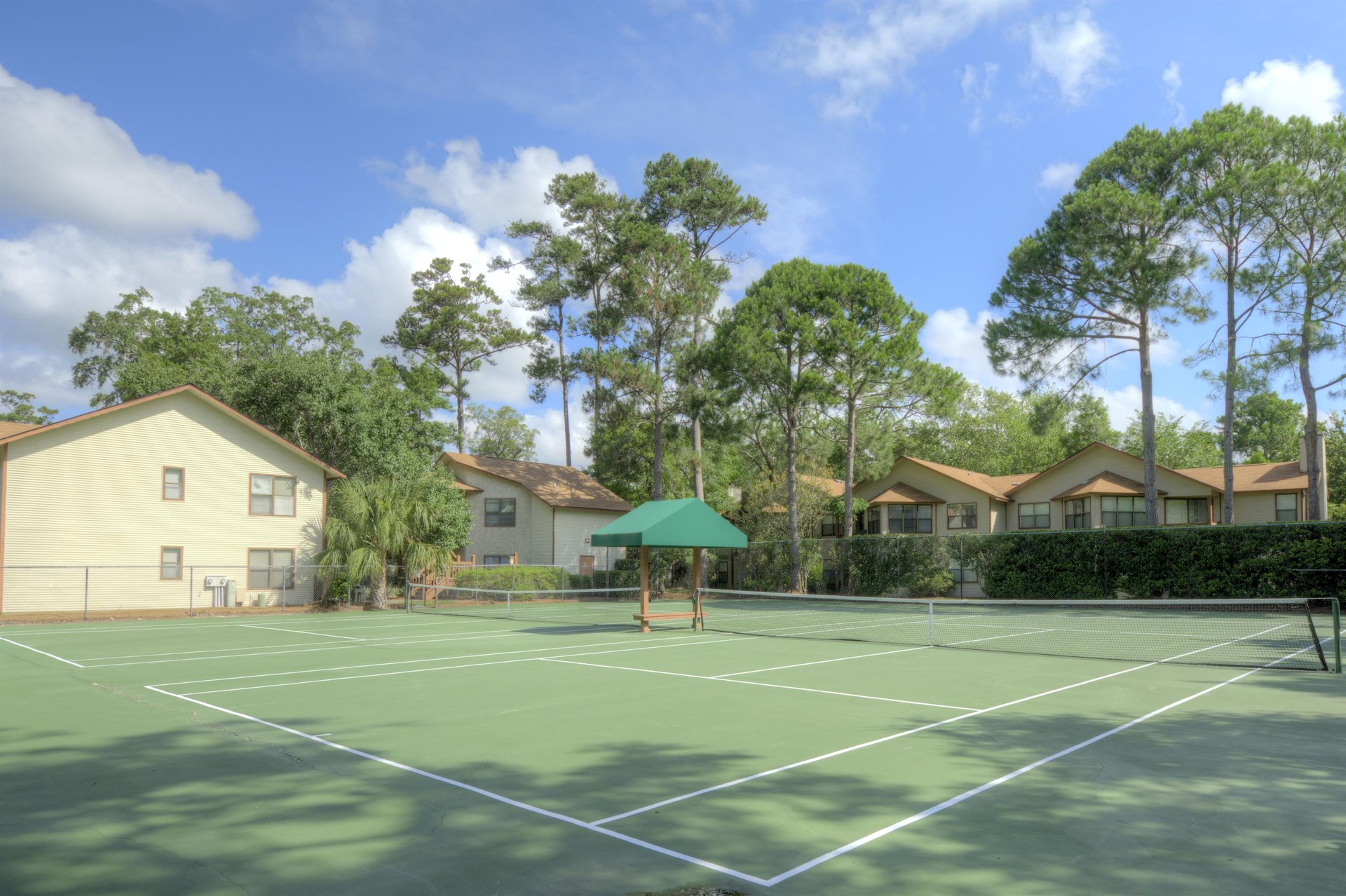 Tennis Court – Harbour Oaks, St. Simons Island
