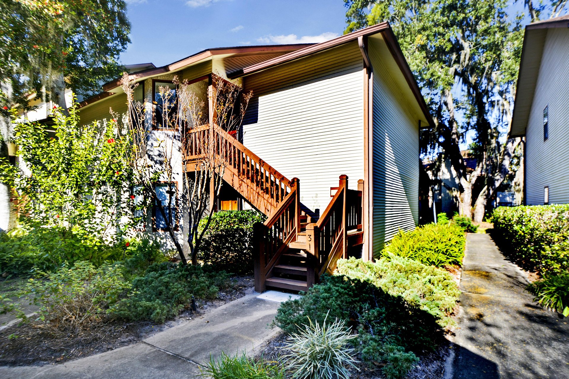 Exterior Entry – Harbour Oaks 316, St. Simons