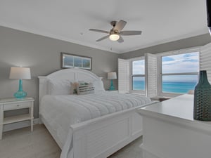 Primary Bedroom with Gulf View