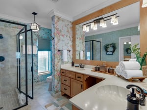 Huge Private Primary Bathroom with Walkin Shower