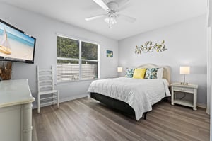 Guest Bedroom with Queen Bed