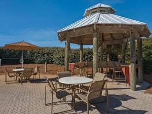 Enjoy a Poolside Lunch