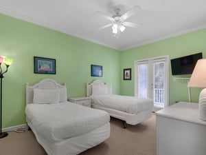 Guest Bedroom 2 on 2nd Floor with 2 Twin Beds