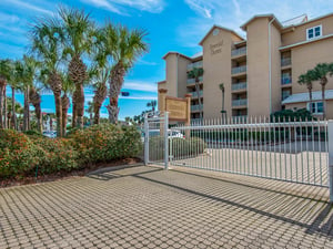 Emerald Dunes a Gated Complex