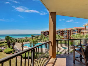 Amazing Gulf Views from Balcony