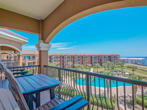 Large Balcony with Seating