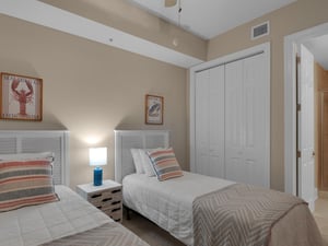 Guest bedroom