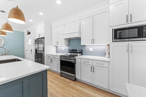 Kitchen with all Upgraded Appliances