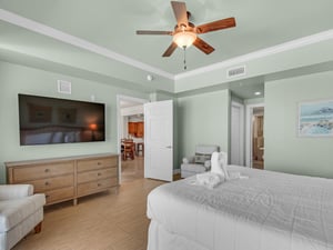 Primary Bedroom with En Suite Bathroom