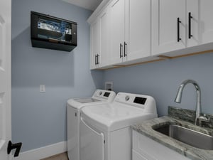 2nd Floor Laundry Room