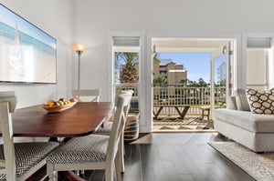 Balcony Access with PeekaBoo Gulf Views