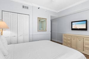 Guest Bedroom with Queen Bed