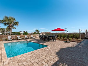 Spacious Private Pool Area