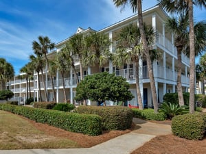 Grand Caribbean East Exterior