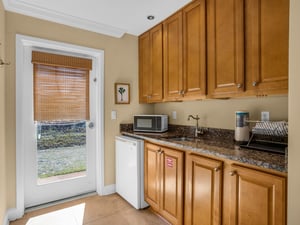 Poolside Cabana Kitchenette