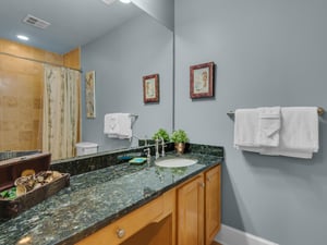 Bathroom 4 with regular tub shower combo