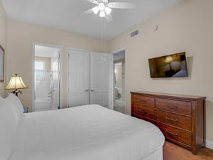 Bedroom 2 with Flat Screen TV