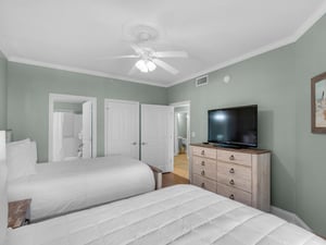 Bedroom 2 with Flatscreen TV